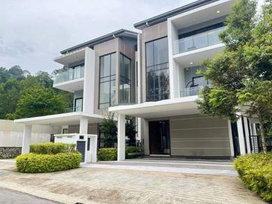 Semi-Detached House For Sale in Ampang,SGR
