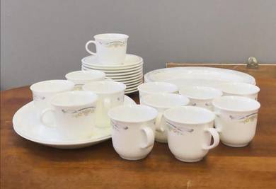 Pinggan pyrex dinner set