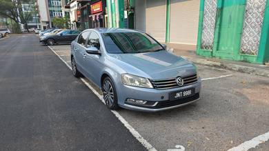 Volkswagen Passat TSI (CBU) in Johor Bahru, JHR
