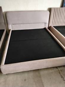 Queen size bedframe type A