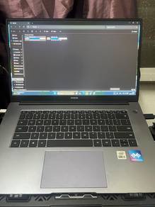 HONOR MagicBook X 15 Laptop - Intel Core i5, 512GB