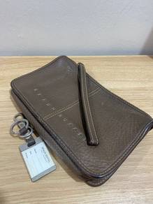 Braun Büffel Clutch Bag