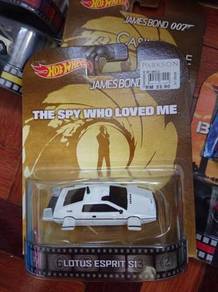 Hotwheels Lotus Espirit James Bond submarine