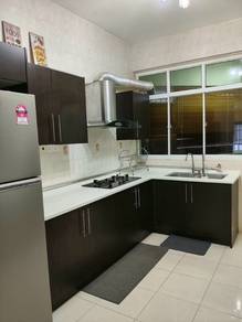 Condominium For Rent in Regency Heights