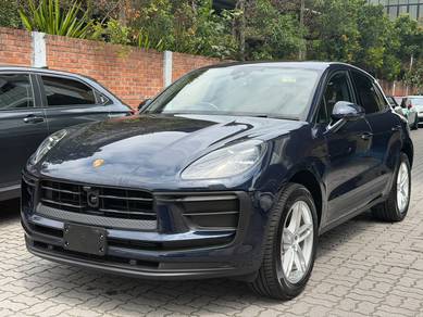 Porsche Macan in Petaling Jaya, SGR