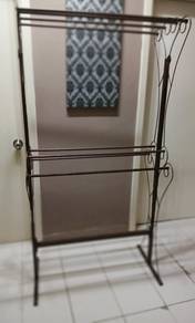 Heavy Duty Metal Clothes Rack + 139 Hangers Combo