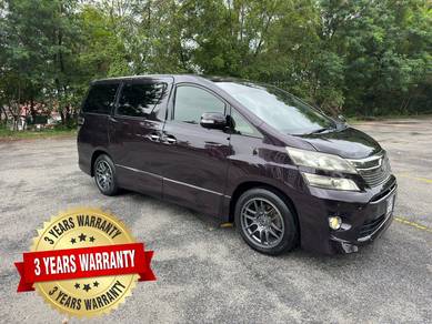 Toyota Vellfire Z in Kajang, SGR