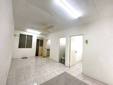 Apartment For Sale in Pangsapuri Pendamar A