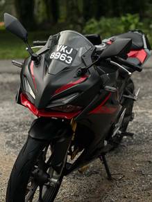 Honda CBR150R
