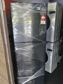 one month used fridge cheap sell