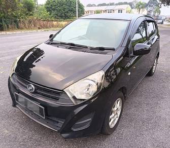 Perodua Axia G in Setia Alam, SGR