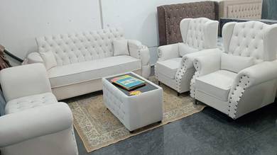 free delivery sofa with table
