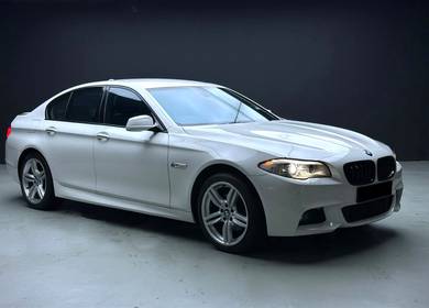 BMW 528i 28i M SPORT  in Kajang, SGR