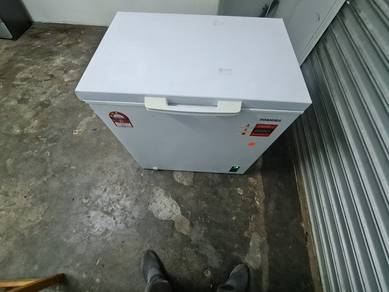 Toshiba Chest Freezer