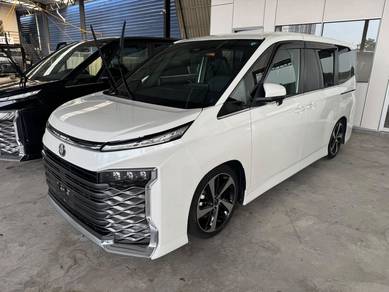 Toyota Voxy S-Z in Tebrau, JHR