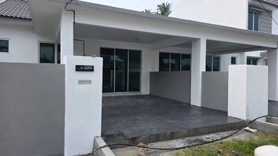 Terraced House For Sale in Kijal,TRG