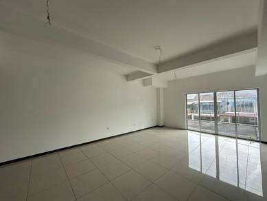 3-storey Terraced House For Sale in Balik Pulau,PNG