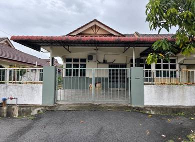 Semi-Detached House For Sale in Jitra,KDH