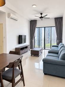 Condominium For Rent in The Hamilton