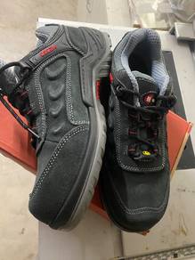 Safety shoes saiz 7uk