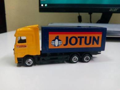 (Mercedes Benz) Container Truck