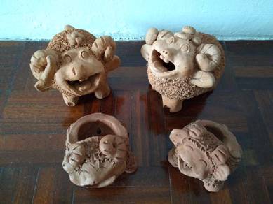 Happy Sheep Family Clay Plant Pots