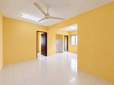 Flat For Sale in Apartment Anggerik (Prima Beruntung)