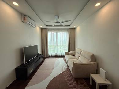 Condominium For Rent in Signature Three