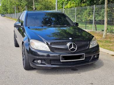 Mercedes Benz C180 180 BlueEFCY CGI SPRTPCK (CBU) in Setia Alam, SGR