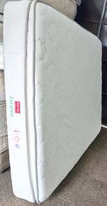 Queen Size Tebal 12inci Spring Mattress 