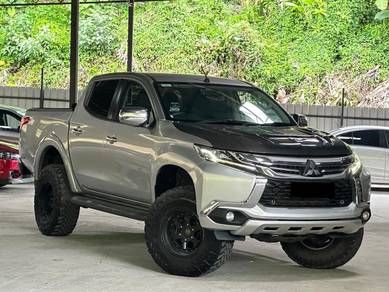 Mitsubishi Triton VGT ATHLETE in Salak Selatan, KUL