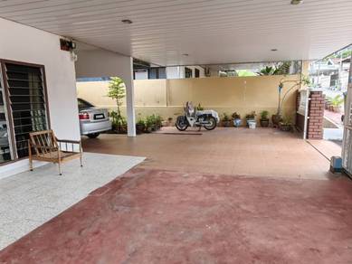 Semi-Detached House For Sale in Tanjung Bungah,PNG