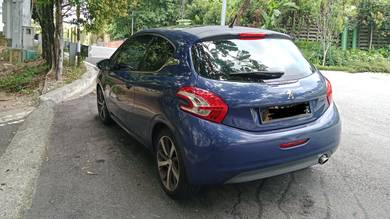 Peugeot 208 VTi ALLURE in Wangsa Maju, KUL