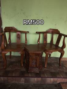 Kerusi Jati 