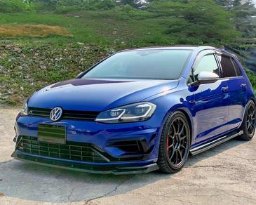 Volkswagen Golf R in Chan Sow Lin, KUL