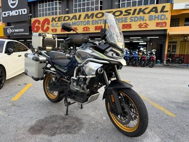 CFMOTO 800MT