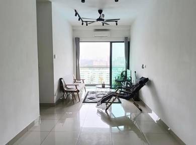 Condominium For Rent in Verando Residence
