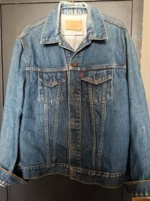 Denim Jacket Levi brand 