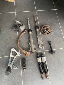 Part Yamaha SS110 untuk dilepaskan