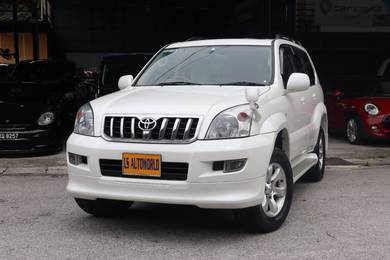 Toyota Prado in Petaling Jaya, SGR