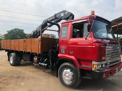 Nissan PE6 / Year 1988