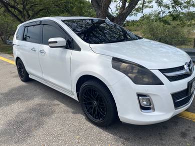 Mazda 8 in Jitra, KDH