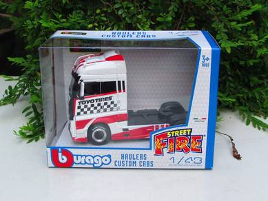 Bburago 1/43 Mercedes Actros Truck Head Lorry Head