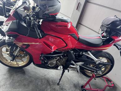 QJ Motor SRK250RD