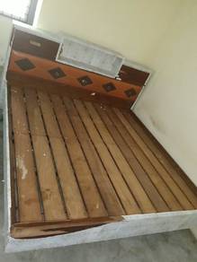king size bed