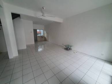 2-storey Terraced House For Rent in Seri Kembangan,SGR
