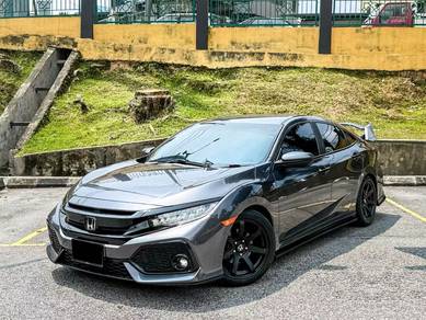 Honda Civic TC-PREMIUM in Desa Petaling, KUL