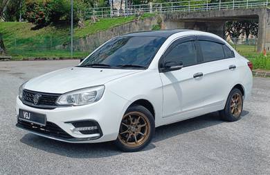 Proton Saga PREMIUM AT in Serdang, KUL