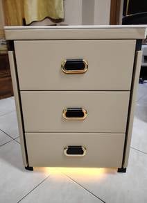 Brand new cabinet (unsealed only)