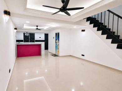 3-storey Terraced House For Sale in Ampang,SGR